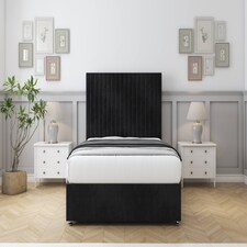 Sloomy Manhattan Black Naples Divan Bed With Mattress 2 Drawers Footend With 26" Strutted Headboard 4'6 Double | Black | Black | Double | 1