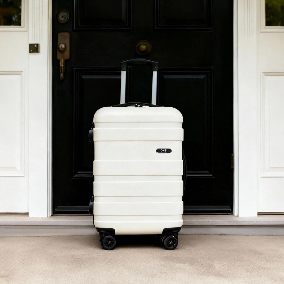 image 1 of OHS 4 Wheel Hard Shell Travel Luggage Suitcase Set of 3