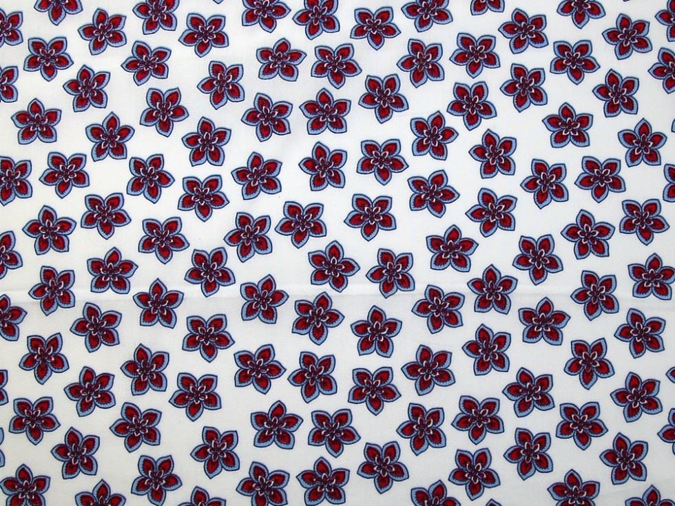 White 100% Cotton Poplin Fabric for Dressmaking, Quilting, 140cm / 55" Wide - per metre