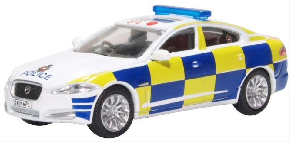 Oxford Diecast Jaguar XF Surrey Police