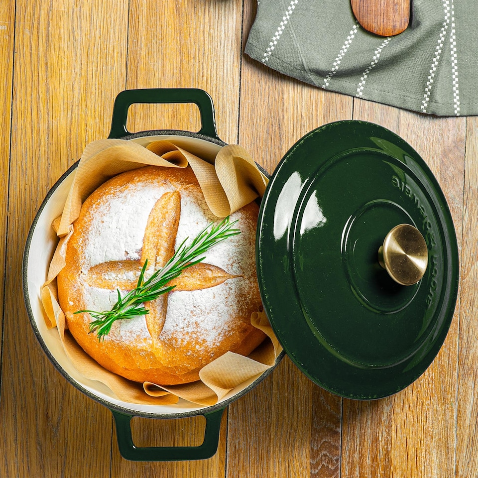 image 1 of Argon Tableware Round Cast Iron Casserole Dishes - 4.65L - Green - Pack of 2 | Green | Green | 2