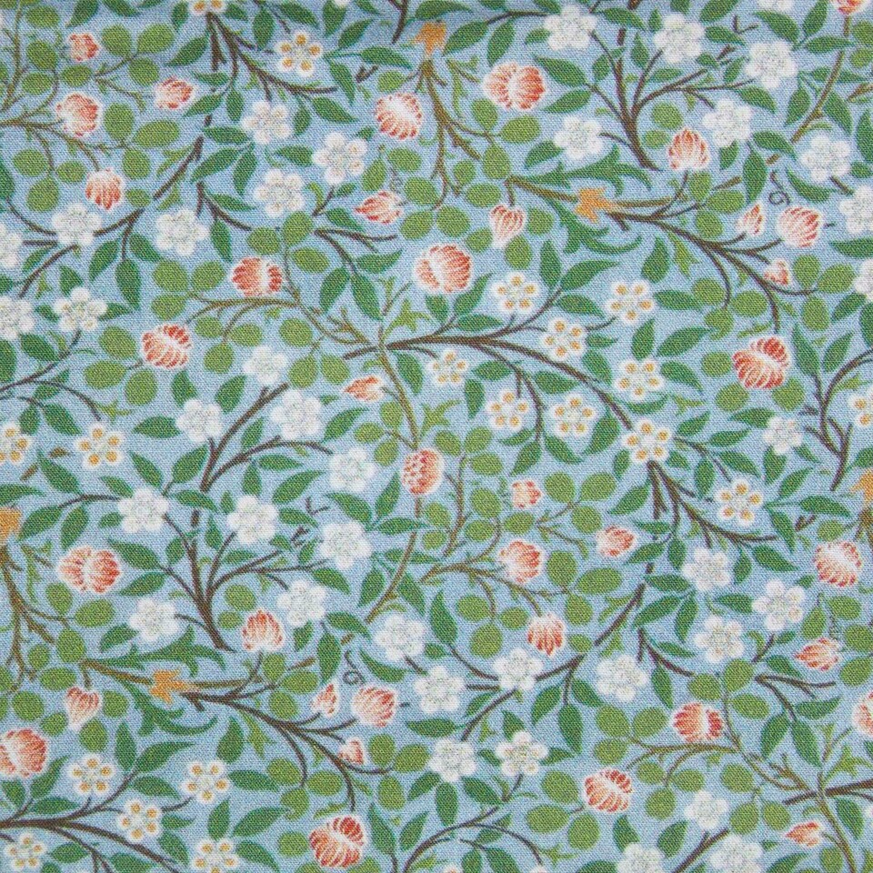 image 1 of Homescapes Set of 4 Light Green William Morris Fat Quarters Green