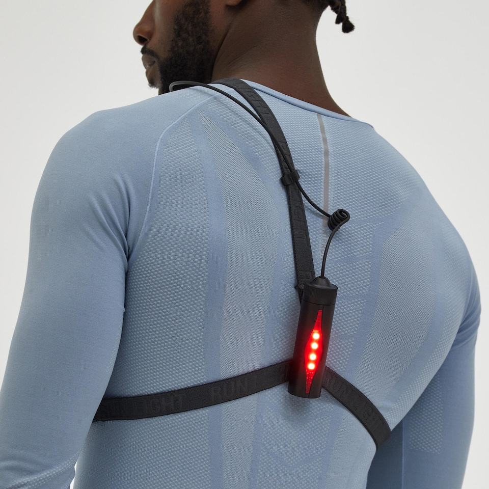 image 1 of Decathlon 900 Chest Running Light USB V2