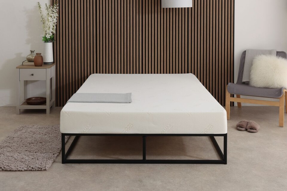 image 1 of CoolMax All Foam Memory Foam Mattress - 6 inch Deep, Temperature-Regulating Comfort | White