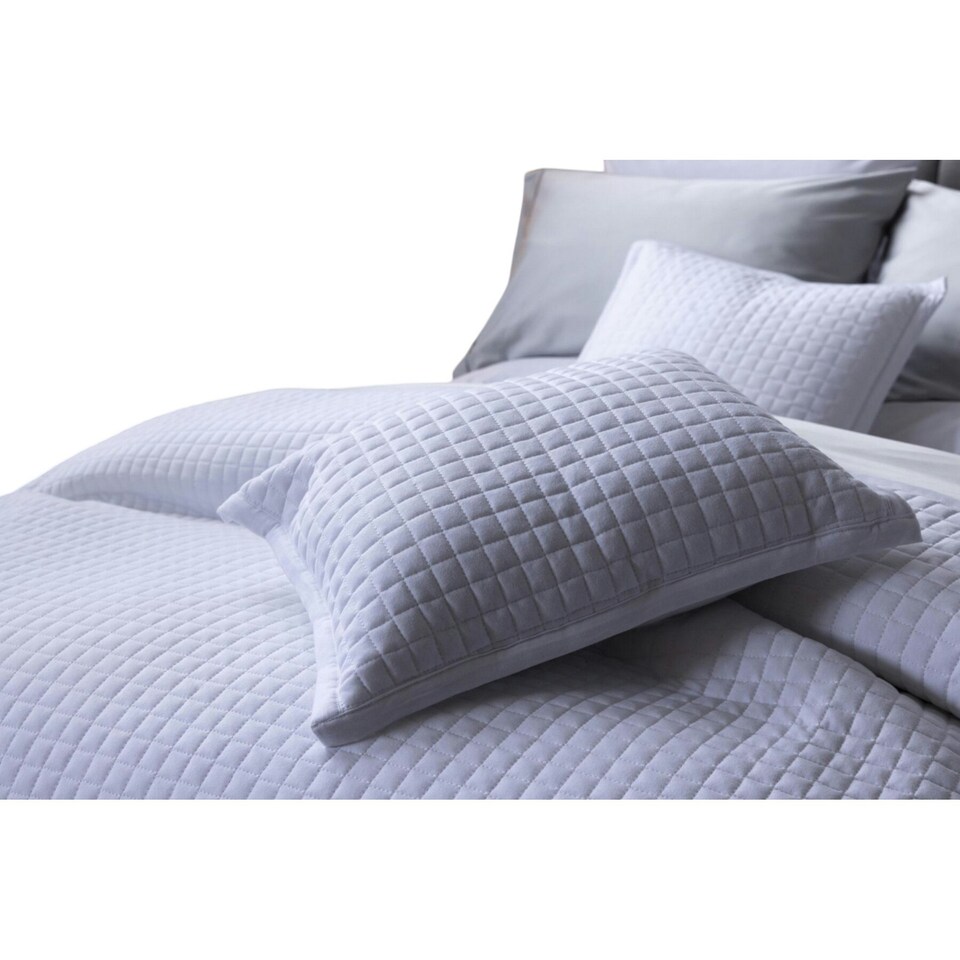 Belledorm Crompton Filled Cushion - White - One Size