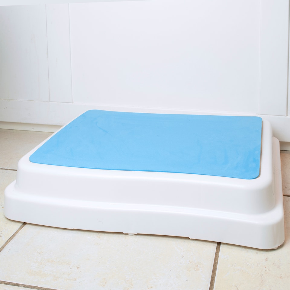 image 1 of TekBox Stackable Bathroom Steps - Set of 3