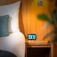 image 7 of Zens Nightstand Magnetic Wireless Charger Pro 2  (incl. Wall Charger) - copper