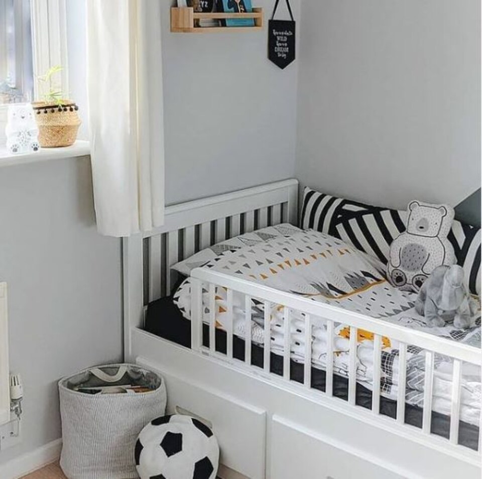 image 1 of Safetots Narrow Wooden Bed Guard, White, 38cm High x 90cm Wide, Toddler Bedrail for Safety, Secure Child Bed Rail