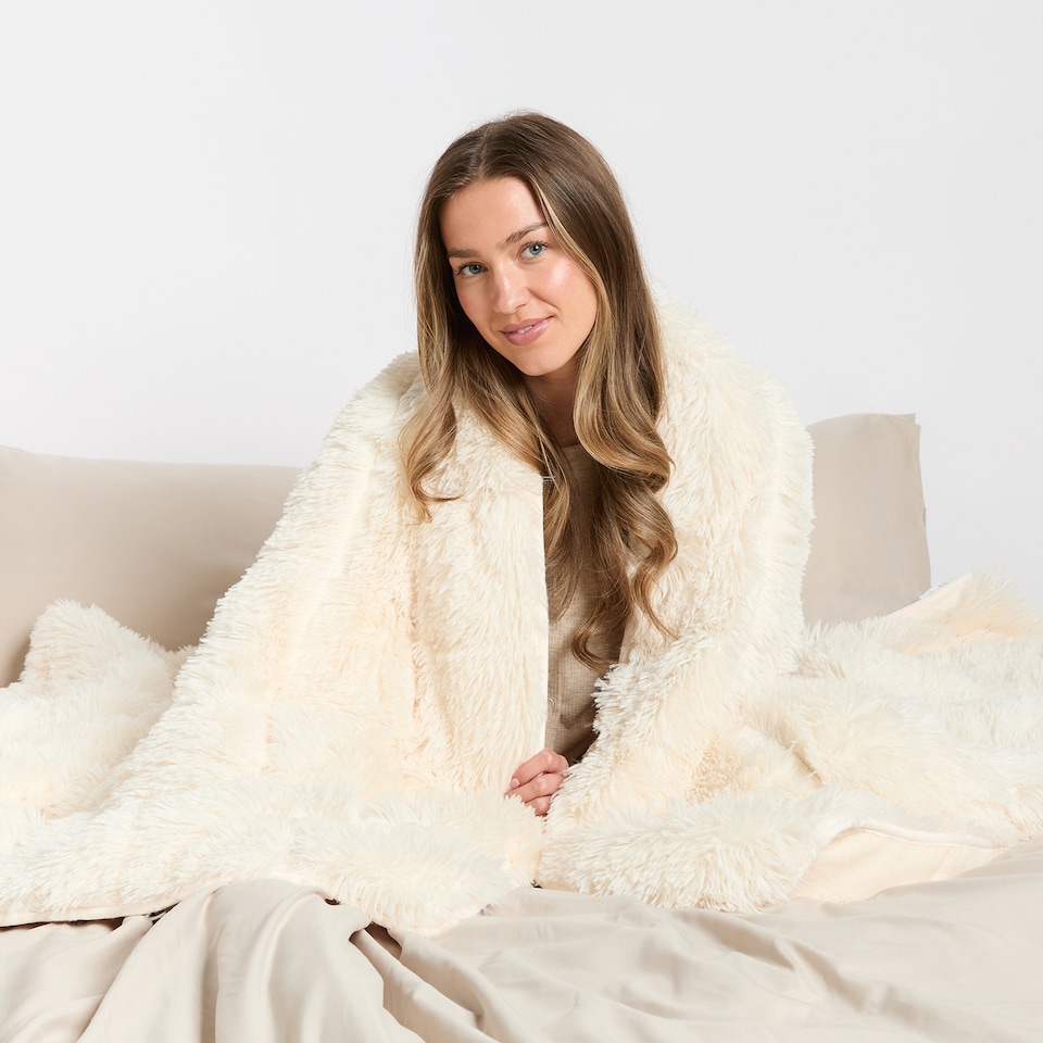 image 1 of OHS Fluffy Fleece Sensory Sleep Therapy 6kg Weighted Blanket 125 x 180 cm