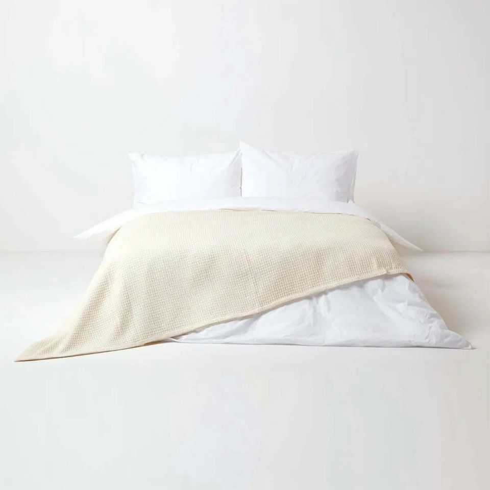 image 1 of Homescapes Organic Cotton Waffle Blanket/ Throw Natural - 250 x 230 cm