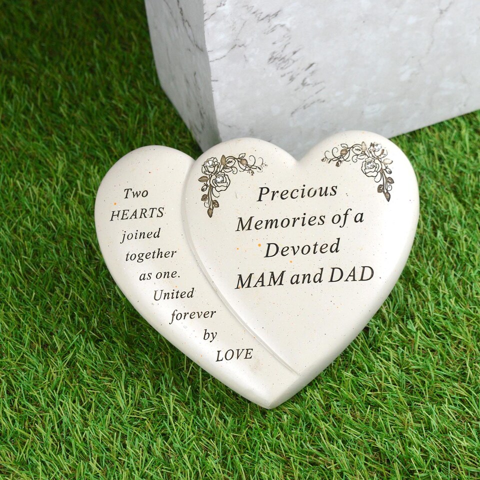 image 1 of Mam & Dad Graveside Memorial Heart Plaque Garden Ornament Memories Keepsake