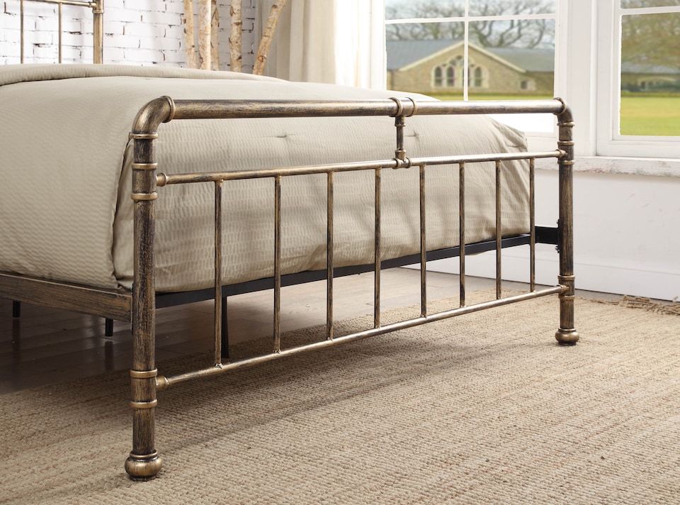 image 1 of 5ft King Size Retro bed frame, bronze,metal pipe,tube design.Rustic,scaffold style. Industrial | Bronze | Antique Bronze | King