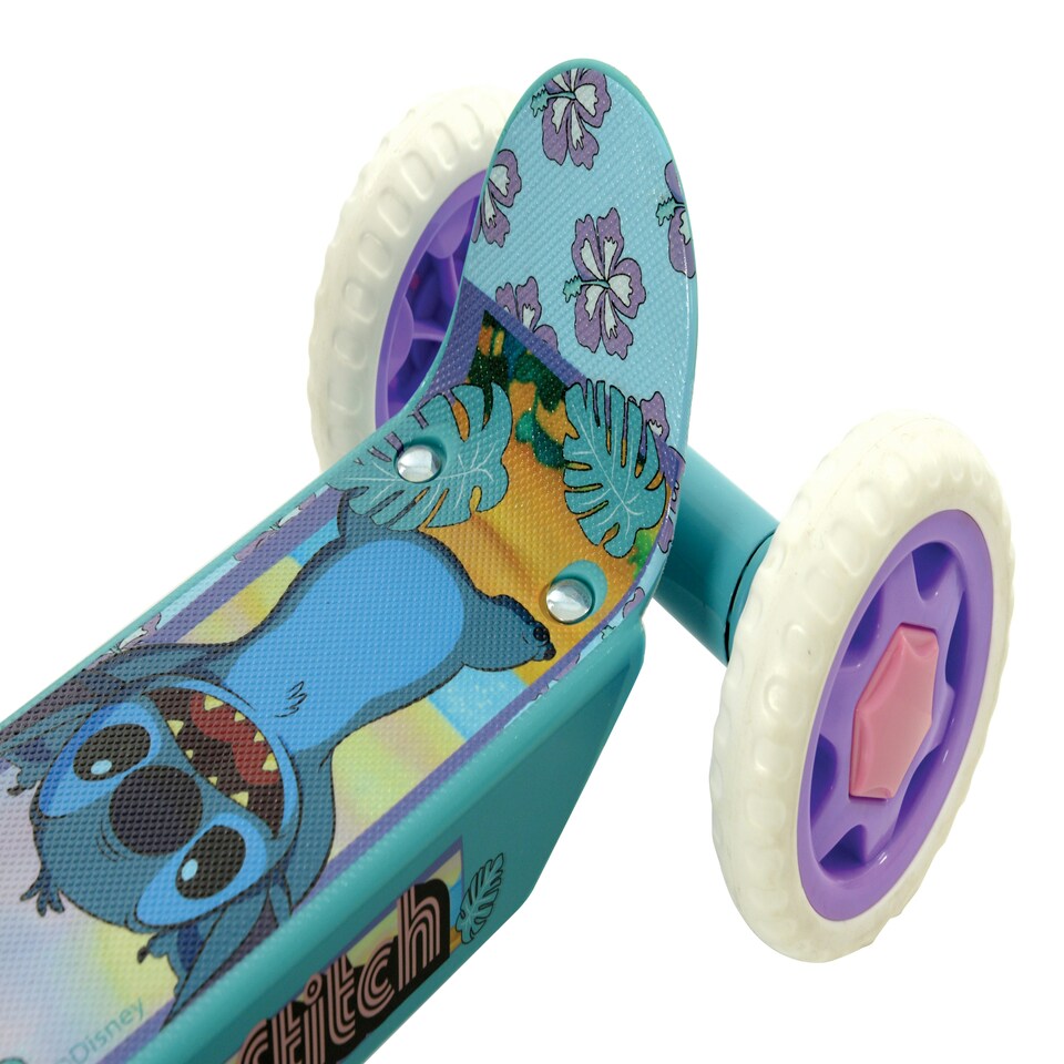 image 1 of Stitch Deluxe Tri-Scooter