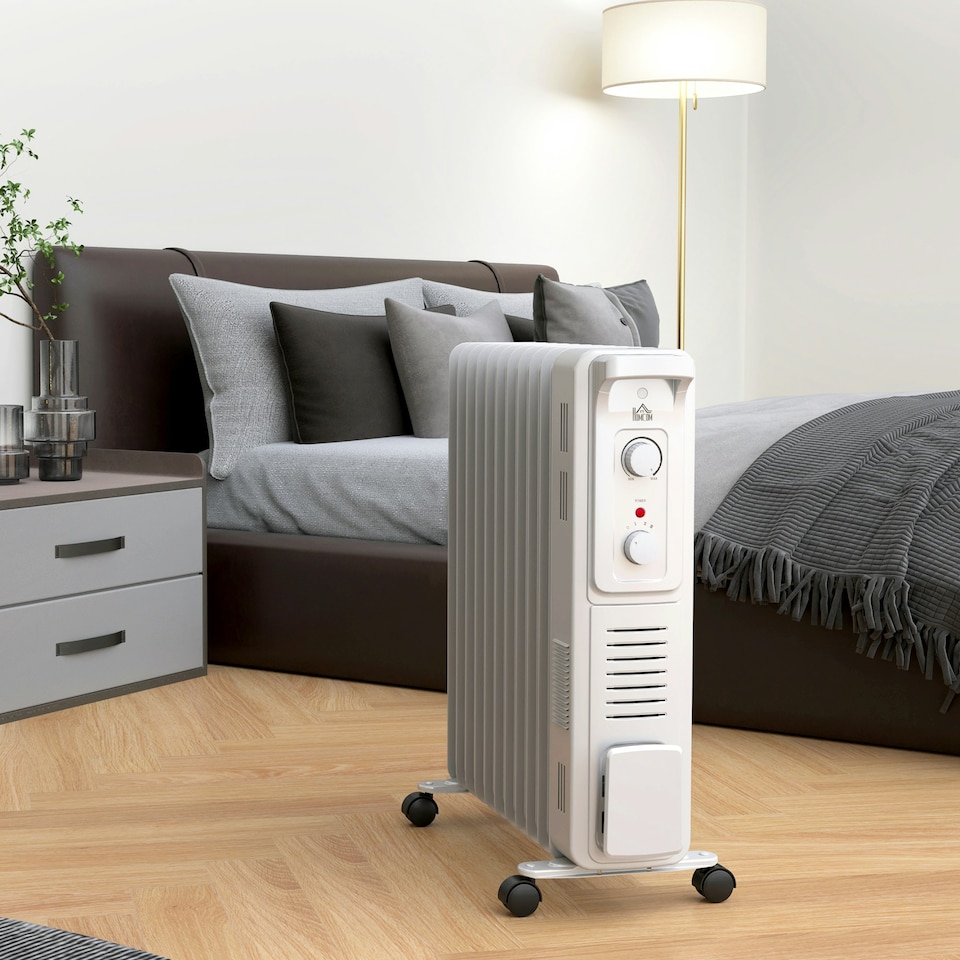 image 1 of HOMCOM 11 Fin Portable Oil Filled Heater Radiator, Energy Efficient, White