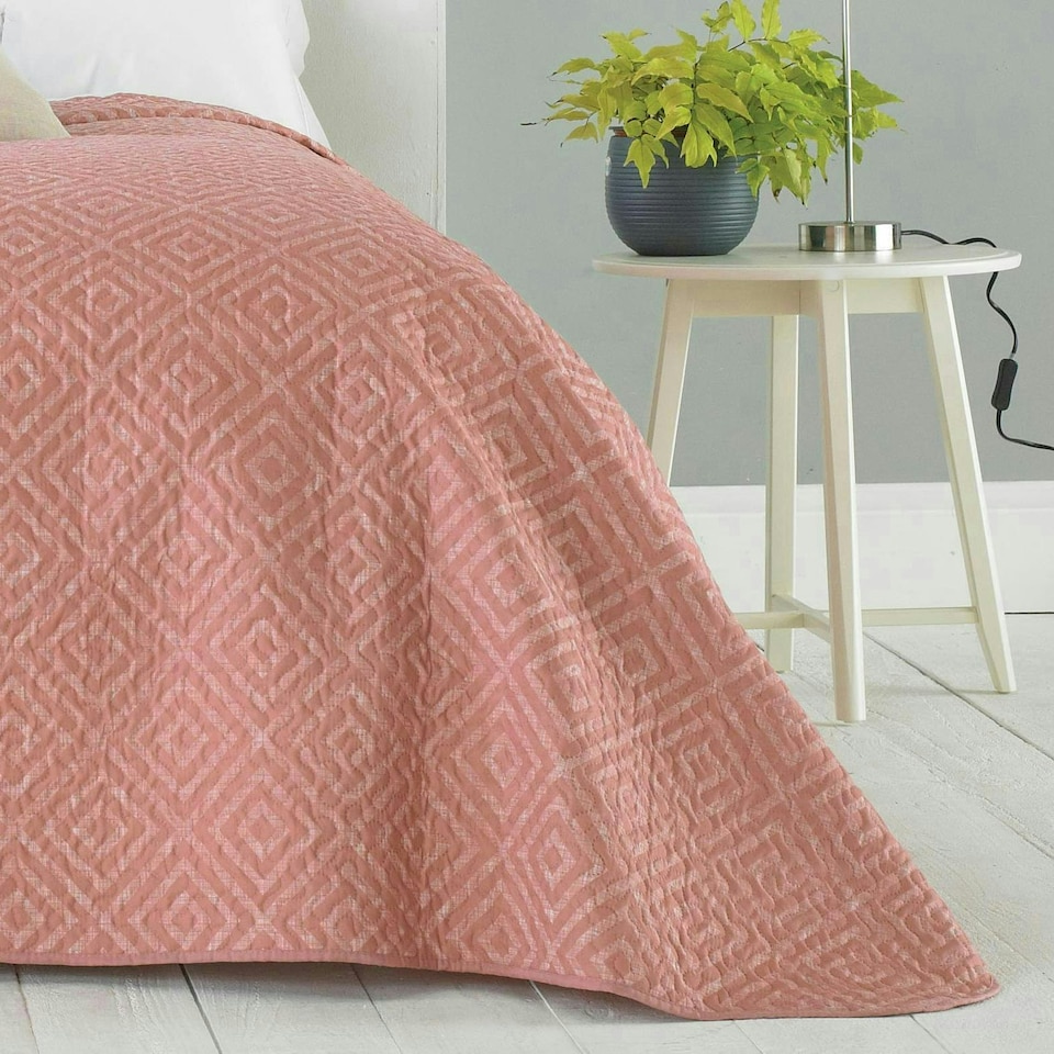 image 1 of Eve Blush Bedspread