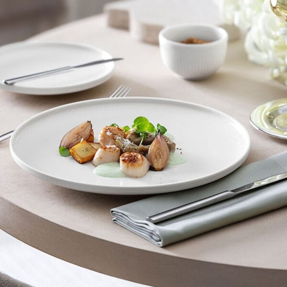 image 1 of Villeroy & Boch Afina 27cm Dinner Plate