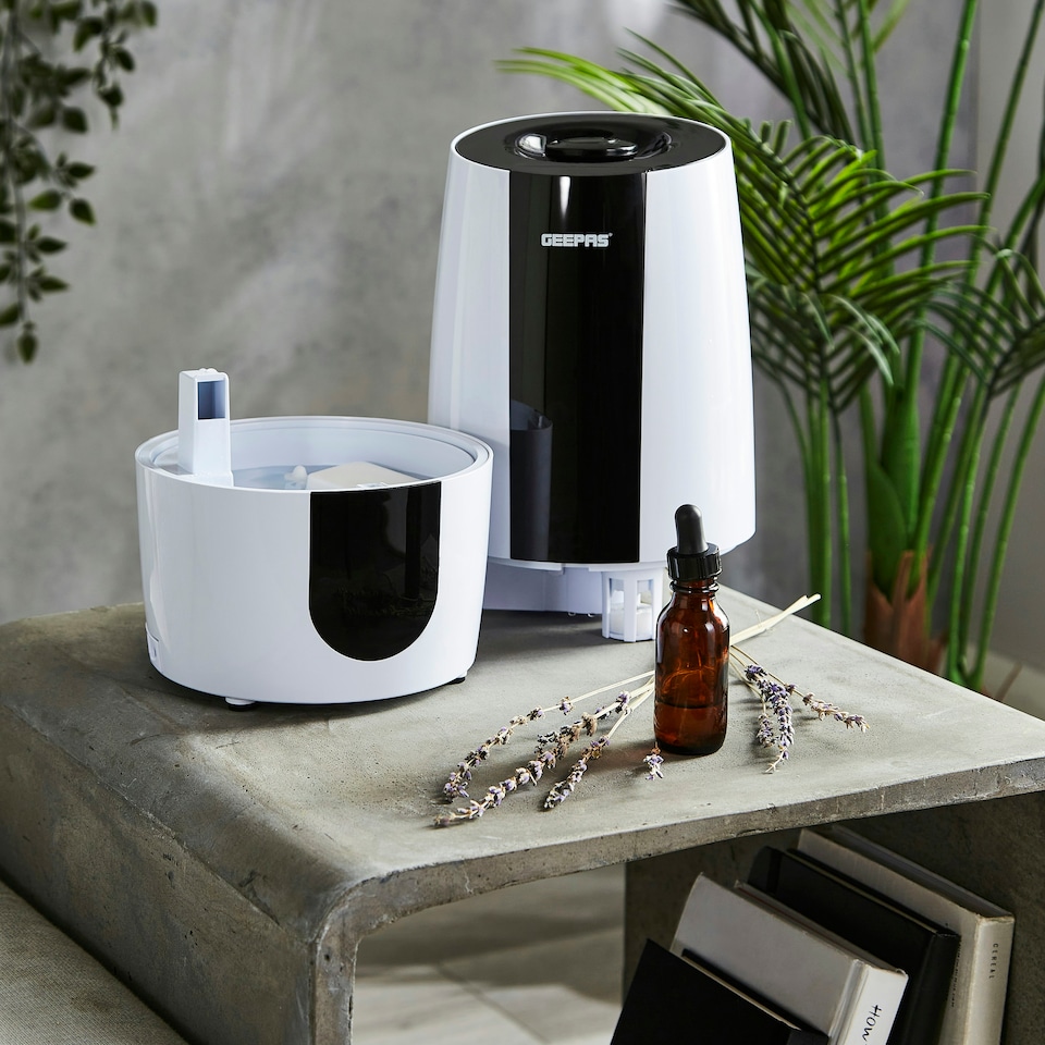 image 1 of GEEPAS Humidifier for Bedroom, 2.6L - White