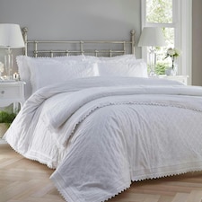 Balmoral White Bedspread Set White
