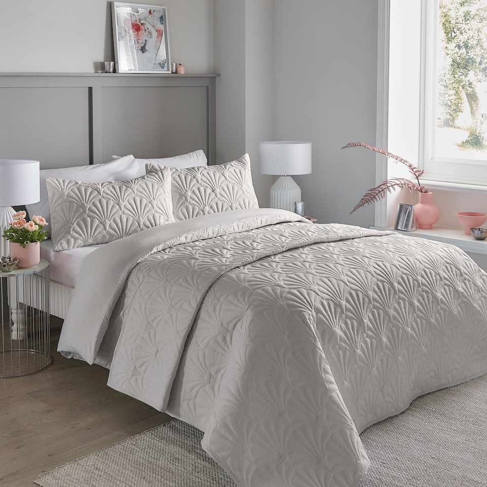 image 1 of Serene Cavali Duvet Cover Set Silver