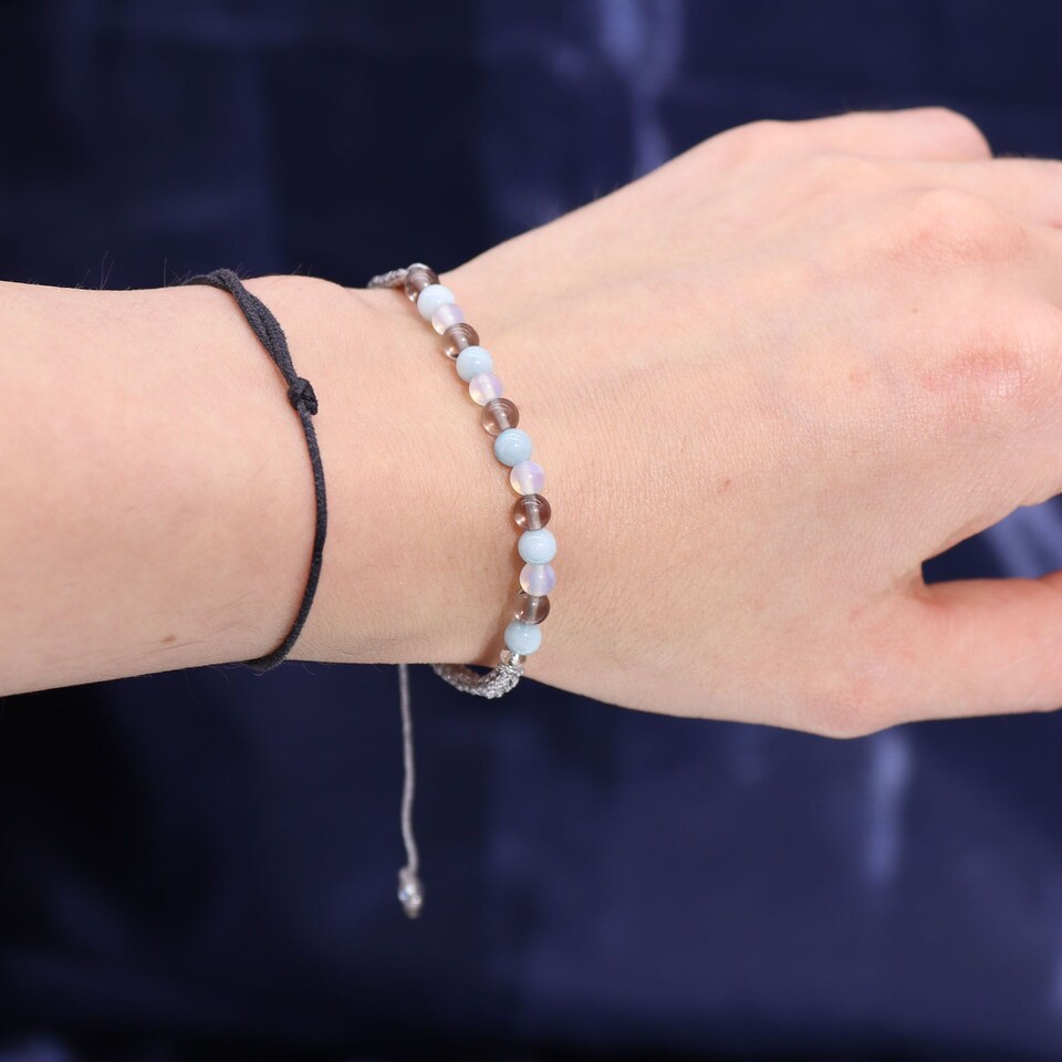 image 1 of Serenityy Zodiac Crystal Candle with Gemstone Bracelet - Cancer