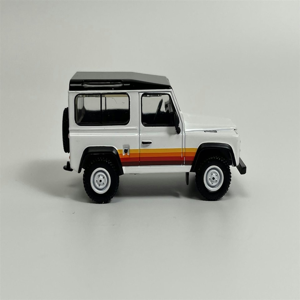 image 1 of Land Rover Defender 90 Wagon White LHD 1:64 Scale Mini GT MGT00378L