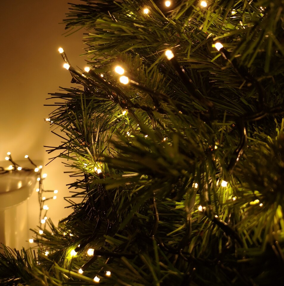 image 1 of 2000 LED 25m Premier Clusterbrights Indoor Outdoor Multifunction Mains Operated Christmas Cluster Lights with Timer in Vintage Gold