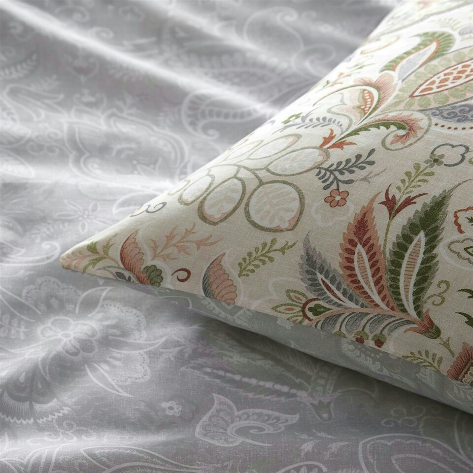 image 1 of Jacobus Paisley Duvet Cover Set Multi Double