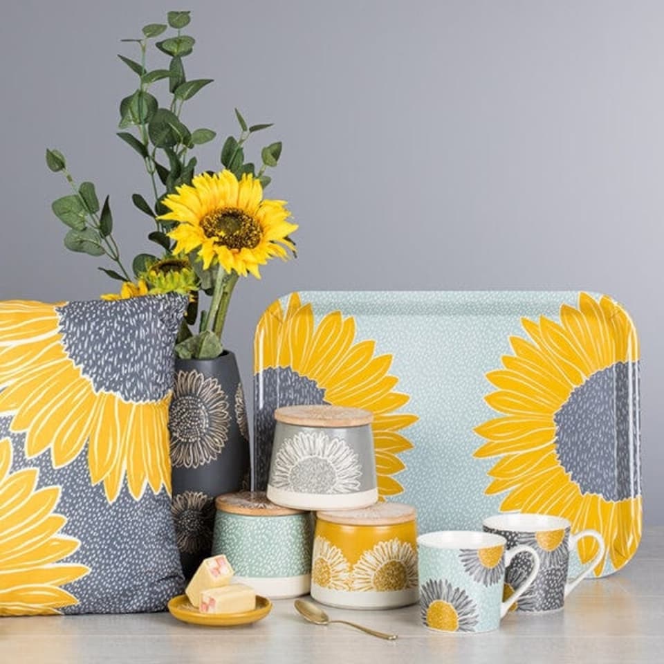 image 1 of English Tableware Company Artisan Flower Floral Mug-Blue with Yellow Flower