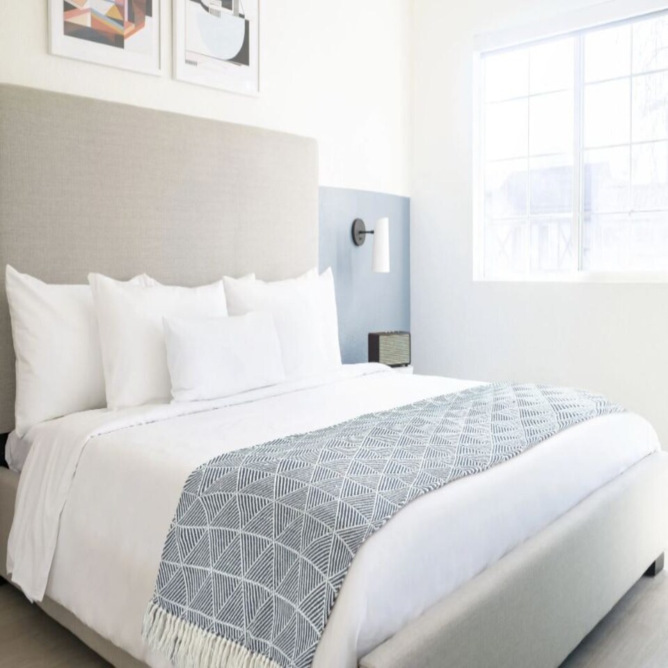 image 1 of Geo Diamond Collection Recycled Cotton Throw in Navy (90" x 100") Blue | Blue