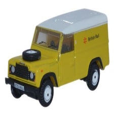 Oxford Diecast Land Rover Defender LWB Hard Top British Rail