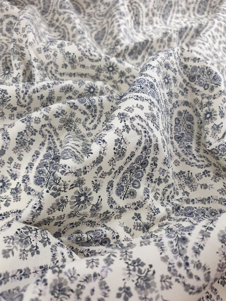 Grey Cotton Lawn Fabric for Dressmaking, 140cm / 55" Wide - per metre
