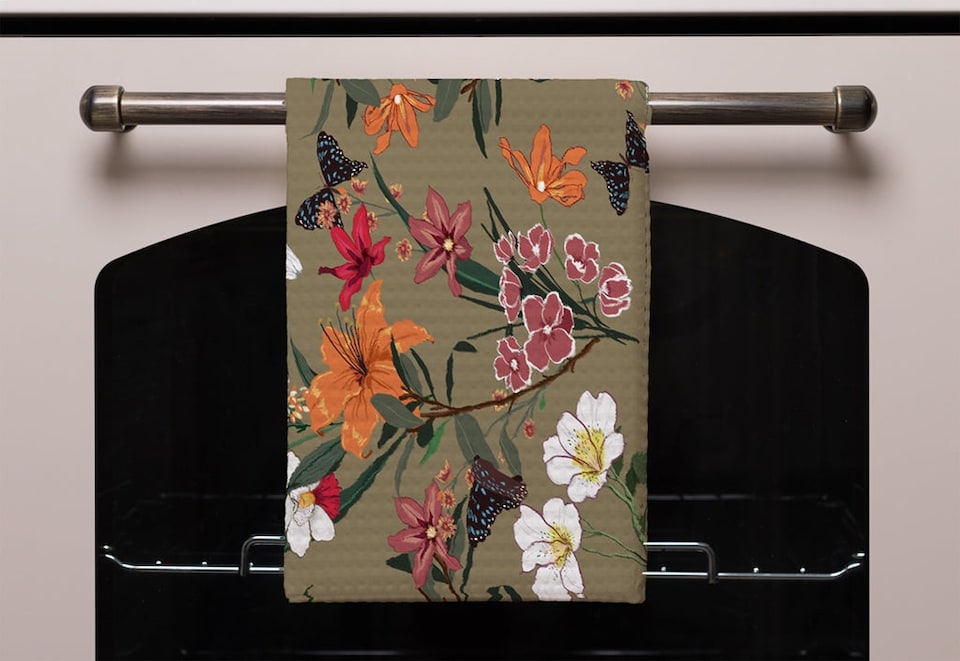 image 1 of Selection Of Flowers (Kitchen Towel)