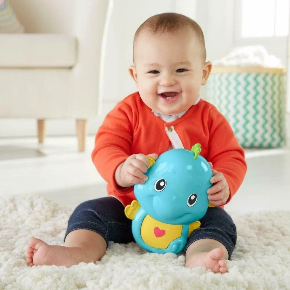 image 1 of Fisher Price Soothe And Play Seahorse Cot Mobile