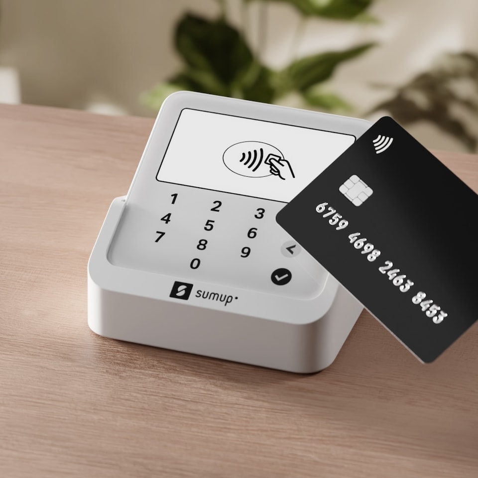 image 1 of SumUp Solo Lite & Charging Station