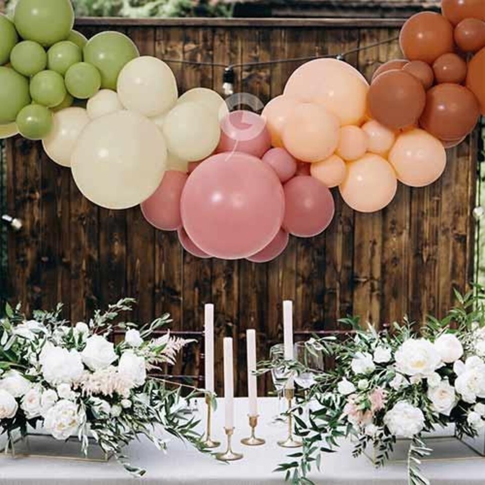 image 1 of Trendy Naturals DIY Garland Balloon Arch Kit