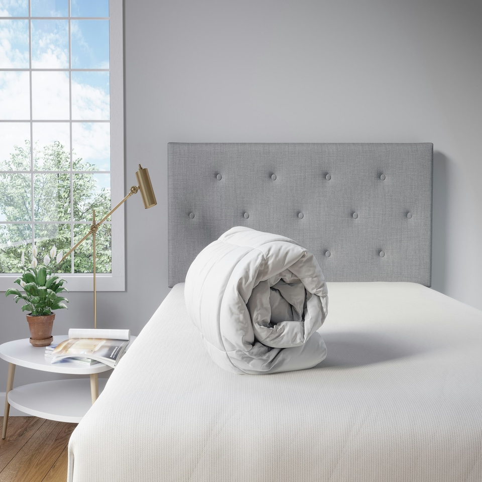 image 1 of Luxury 10.5 Tog Goose Feather And Down Duvet 100% Cotton Cover Single White