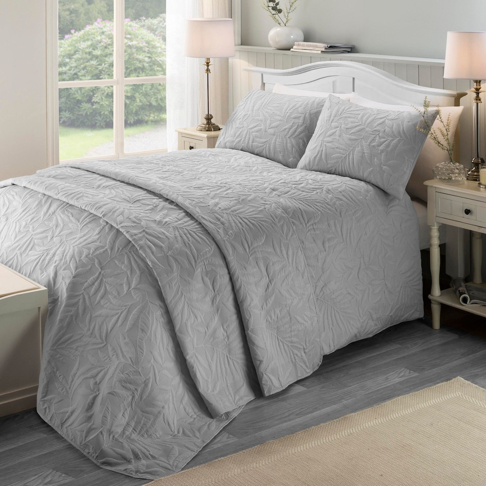 image 1 of Serene Luana Duvet Cover Set Silver