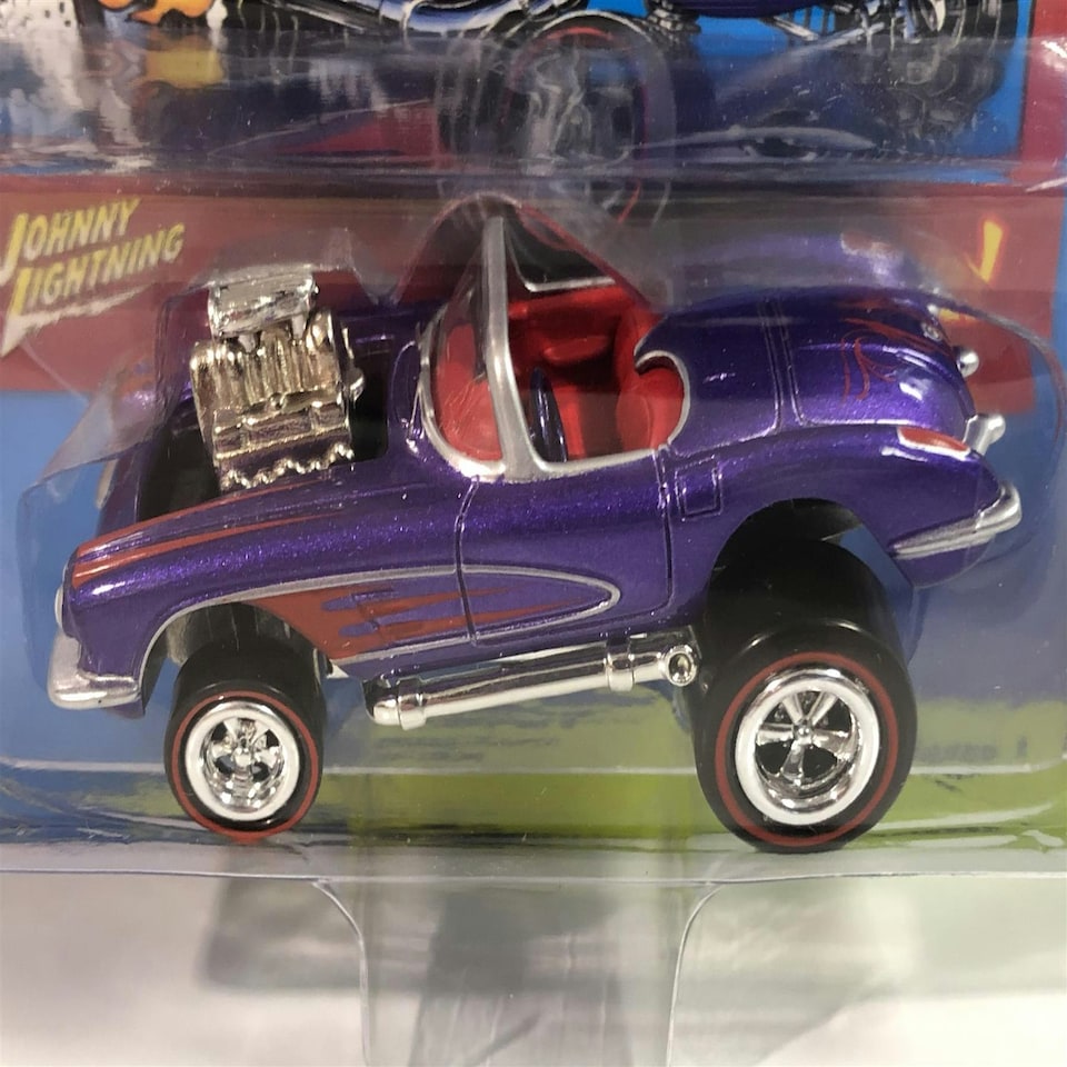 image 1 of 1958 Chevy Corvette Zingers Purple Metallic 1:64 Scale Johnny Lightning JLSF013A