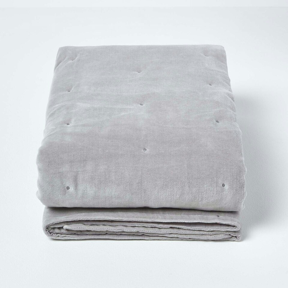image 1 of Homescapes Light Grey Velvet Quilted Throw - 125 x 150 cm | Grey