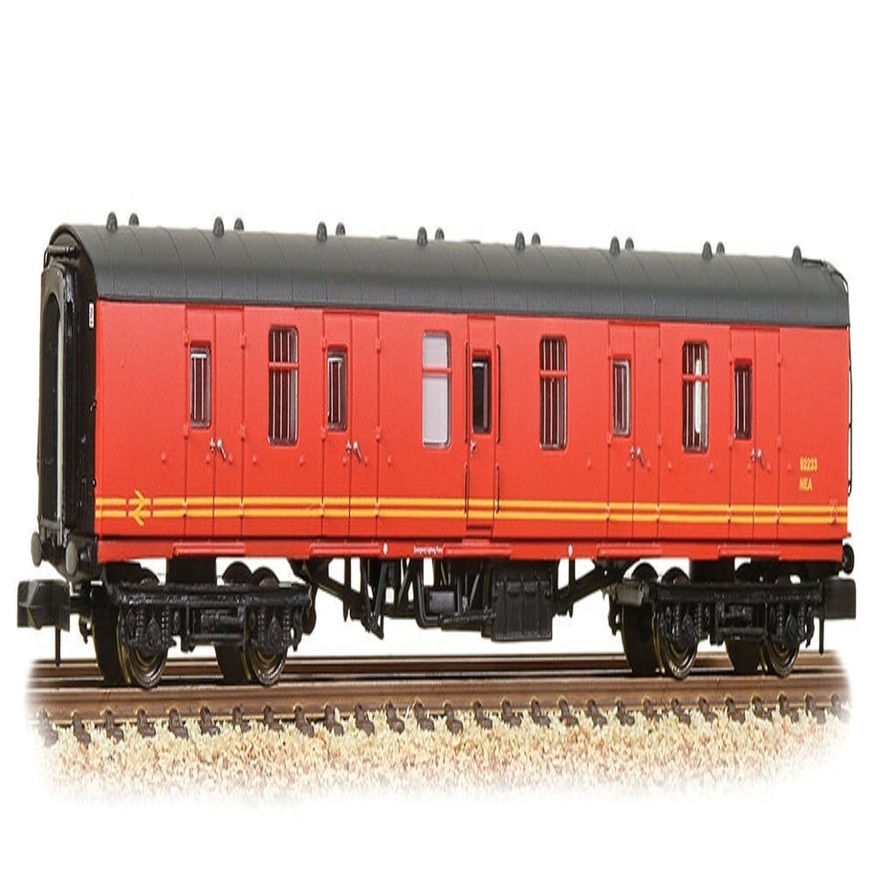 Graham Farish Mk1 BG Full Brake Coach Royal Mail Letters