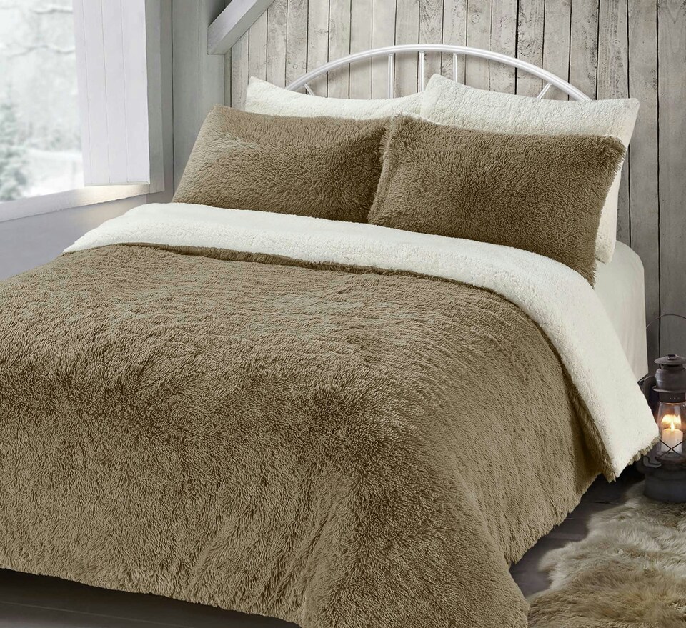 image 1 of Velosso Alaska Shaggy Faux Fur Fluffy and Warm Fleece Duvet Cover Set | Cream | Taupe | Double