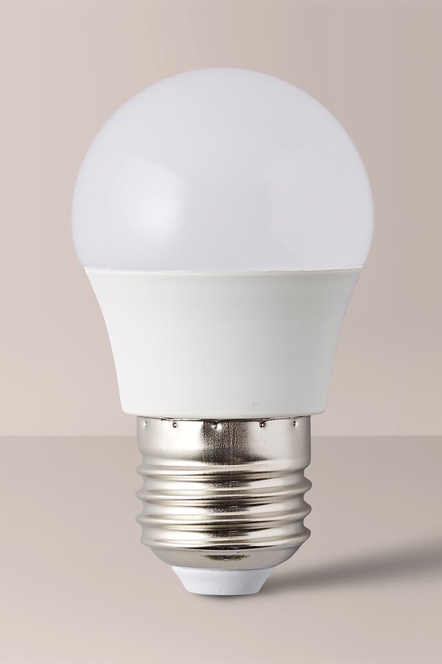 image 1 of ValueLights E27 Pack of 5 4W Globe Warm White Bulbs