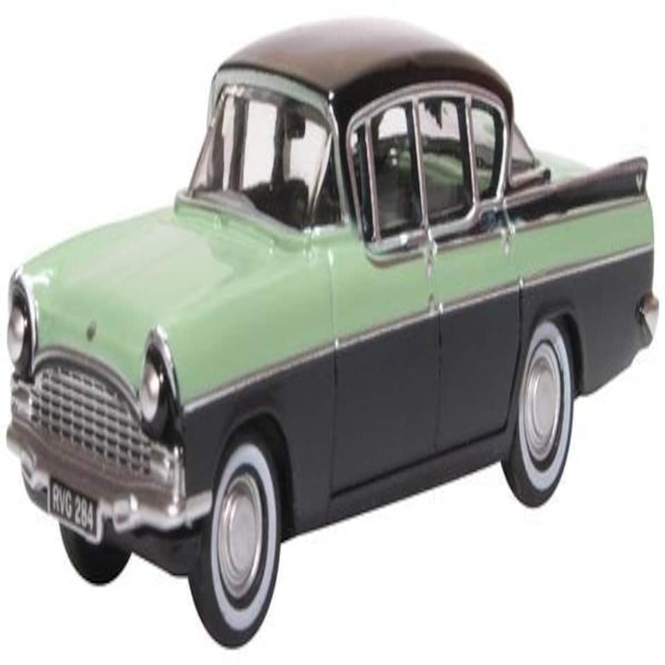 Oxford Diecast Vauxhall Cresta Versailles Green and Black