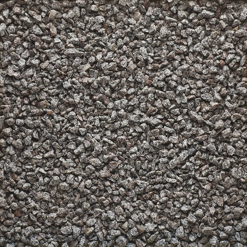 image 1 of 10-20mm Granite Silver - Grey Chippings - Premium Aggregate Bulk Bag - 850 kilos
