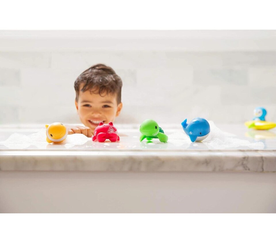 image 1 of Munchkin Baby Bath Toys Toy Squirters Ocean Buddies Animals 9m+ 8Pk
