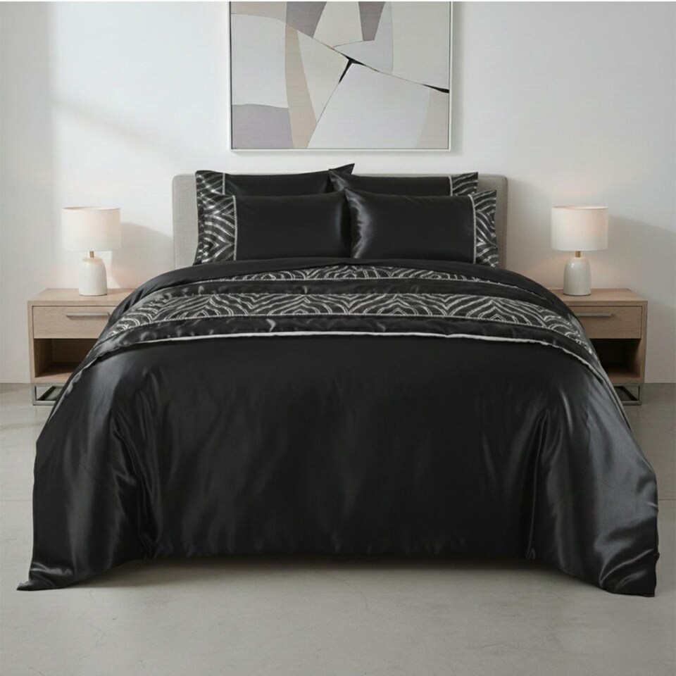 Shimmer Duvet Cover Set Luxury Bedding with Elegant Metallic Finish | Black | King