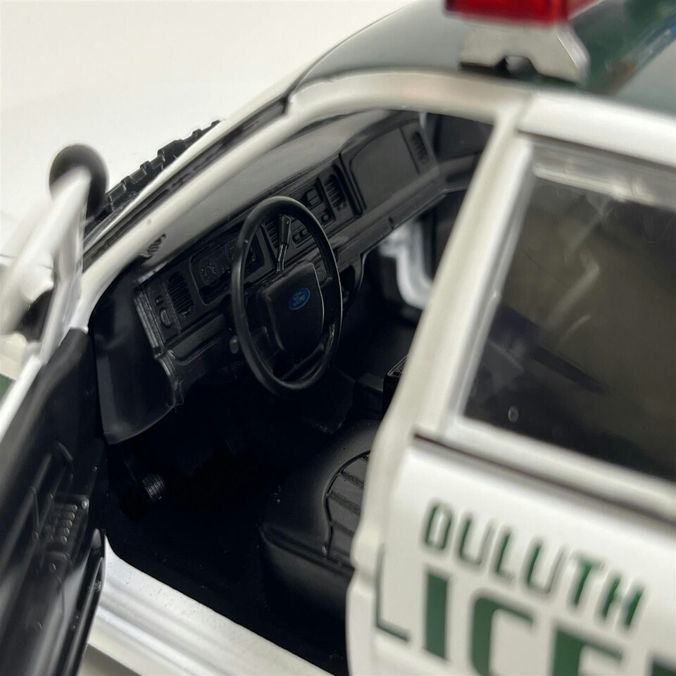 image 1 of Fargo 2006 Ford Crown Victora 1:24 Scale Greenlight 84153