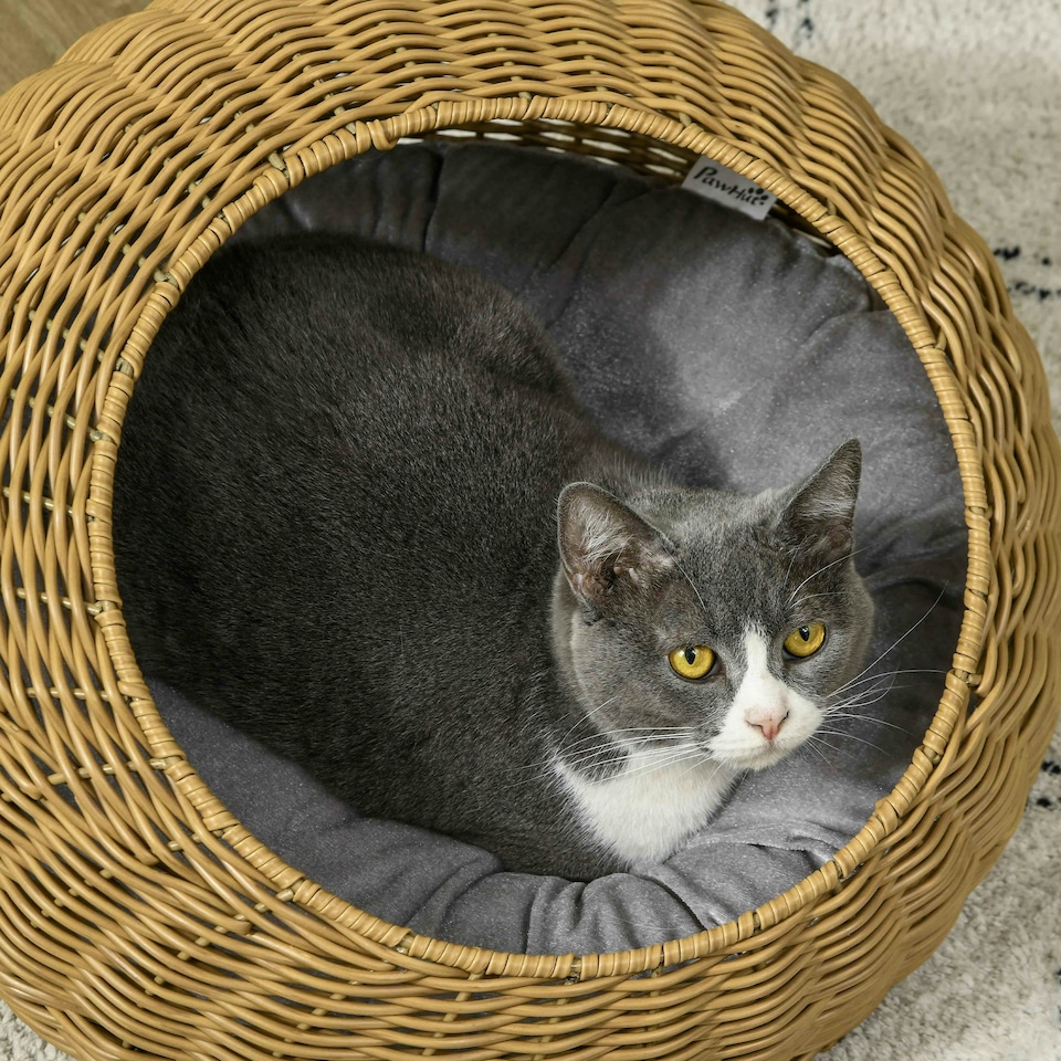 image 1 of PawHut Wicker Cat House with Washable Cushion for Indoor Cats, Light Brown