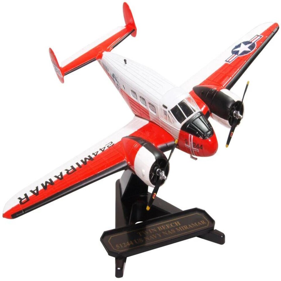 Oxford Aviation Beech UC-45J Expeditor