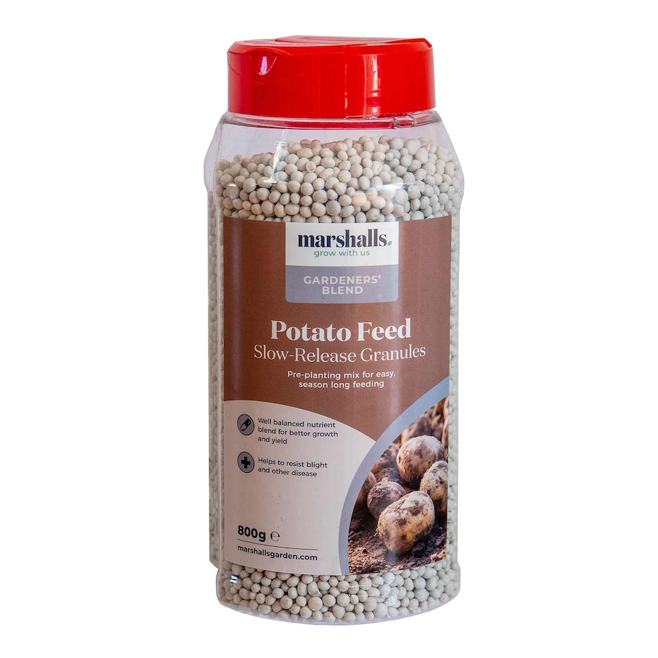 image 1 of Marshalls Garden Concentrated Slow-Release Potato Feed Granules NPK 14:14:21 800g